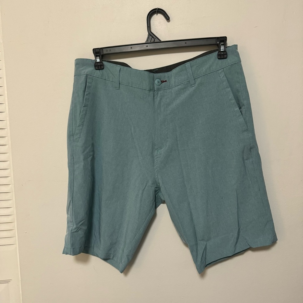 Burnside Aqua Men’s Golf Short Size 36